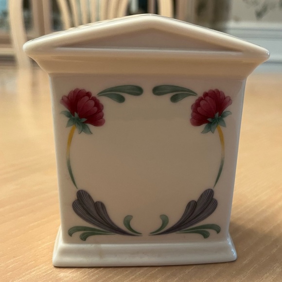 Vintage Lenox Poppies on Blue porcelain clock - Picture 3 of 6